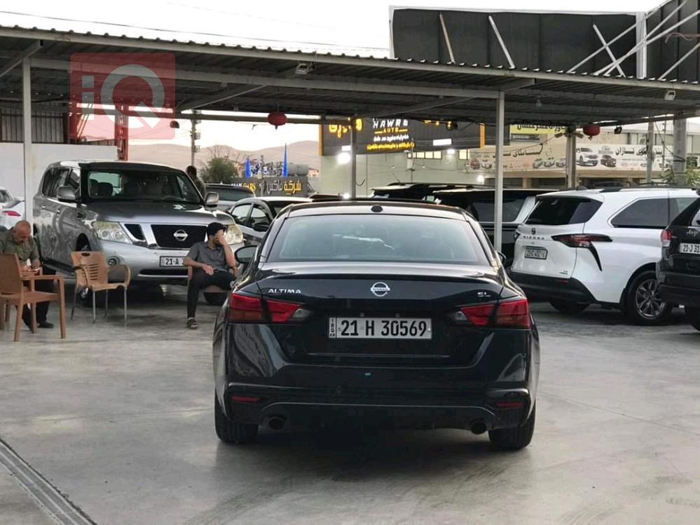 نیسان ئەلتیما